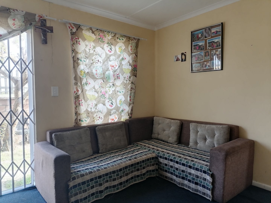 2 Bedroom Property for Sale in The Connifers Western Cape